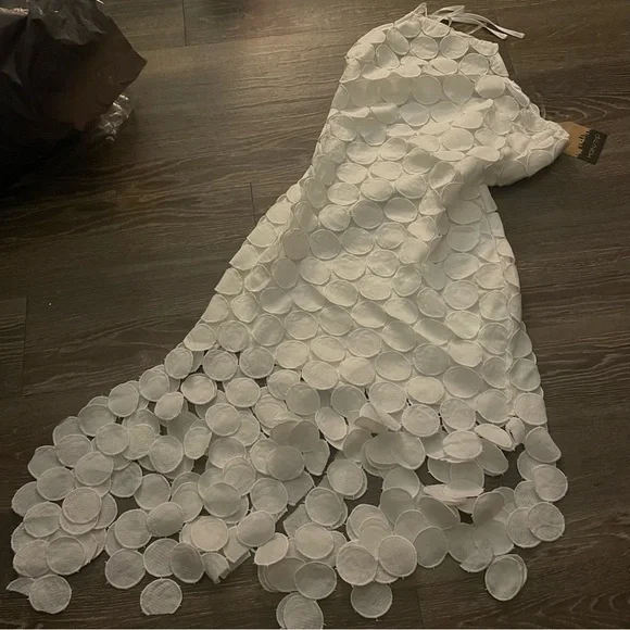 NWT Mainstrip Halter Circle Fringe Crochet White Midi Dress. Size Large - Picture 4 of 12